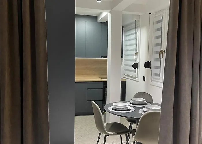 In The Center With Free Parking * Banyaluka