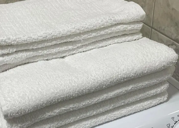 In The Center With Free Parking